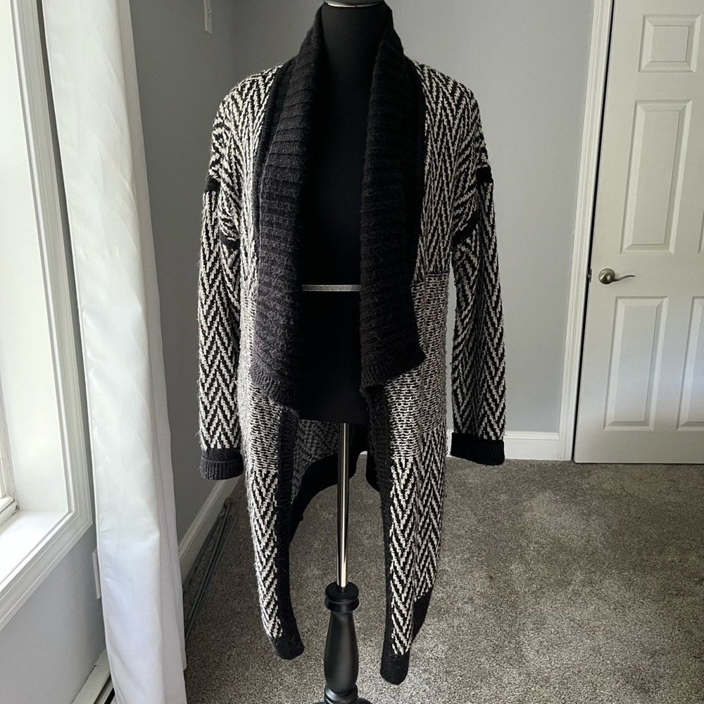 DNKY JEANS size L cardigan